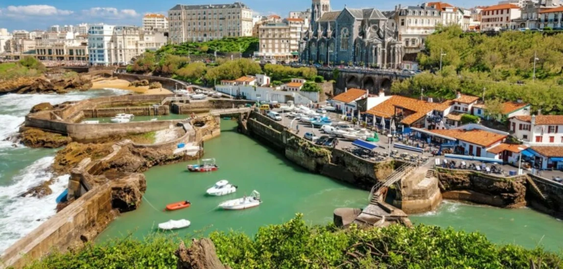 Biarritz A Complete Travel Guide